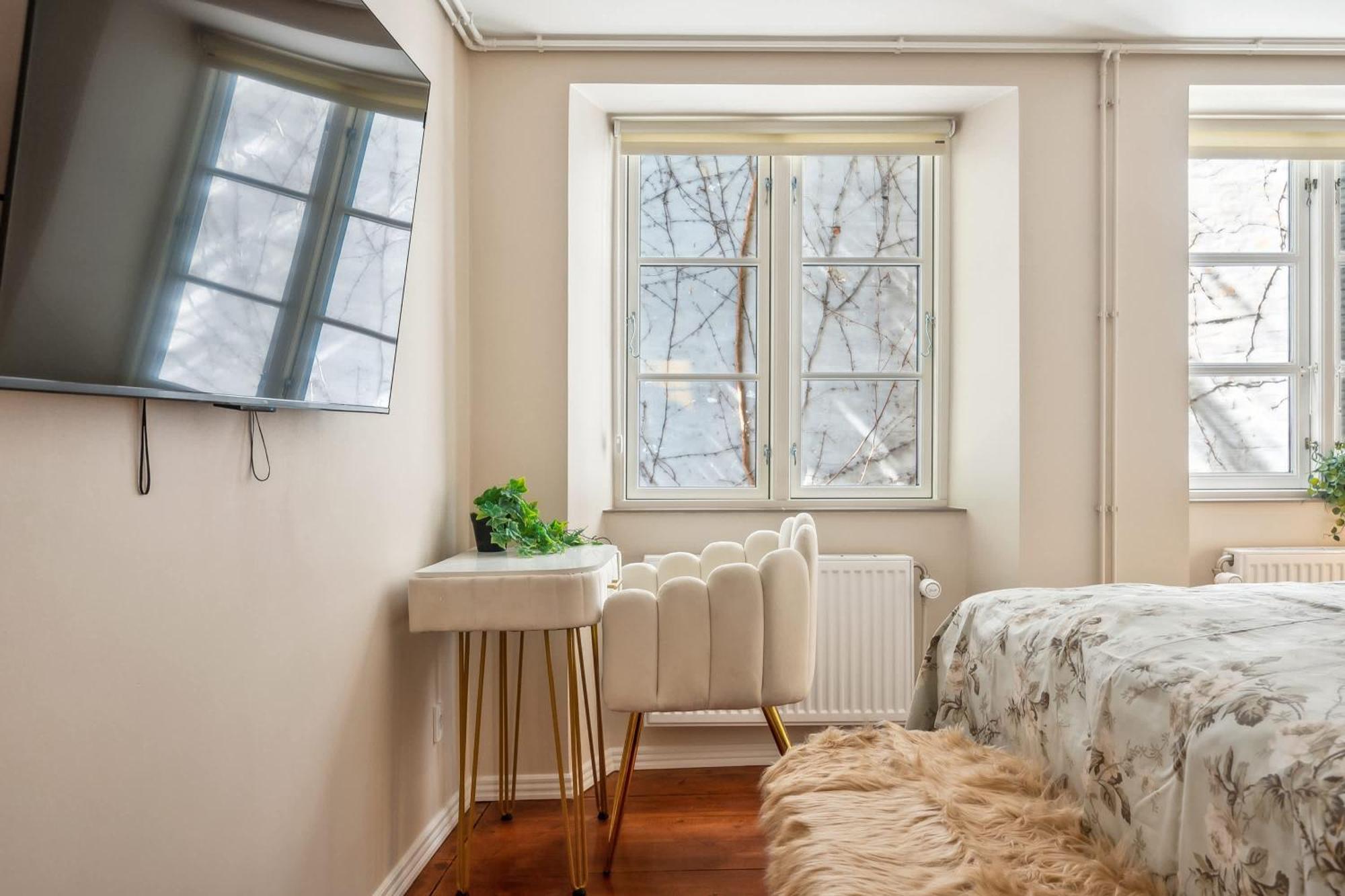 Location - Steps From Tivoli & Nyhavn