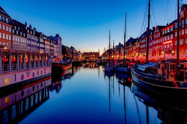 Apartment Location - Steps From Tivoli & Nyhavn